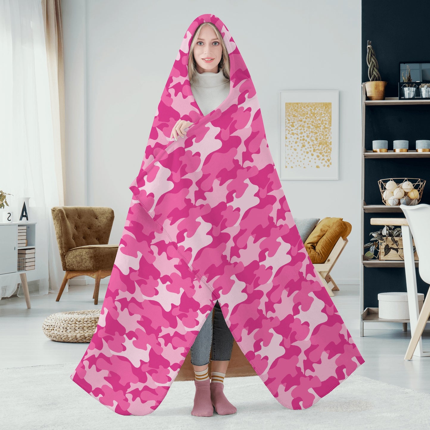 Pink Camo Hooded Blanket - Micro Fleece Lining Cosy Sherpa Blanket