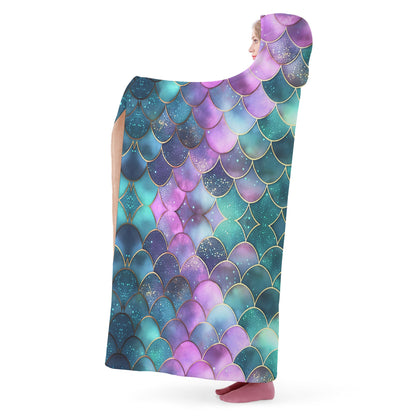 Mermaid Scales Hooded Blanket - Micro Fleece Lining Cosy Sherpa Blanket