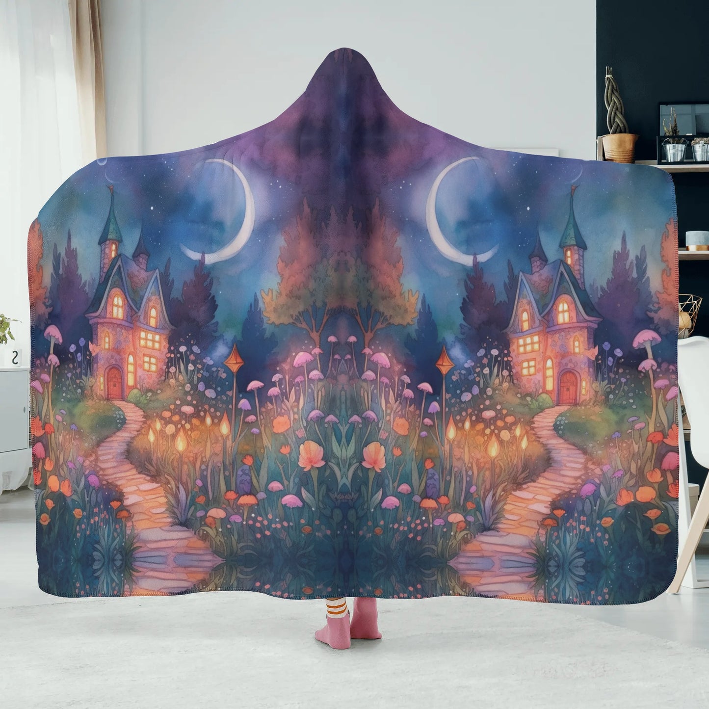 Magical Garden Hooded Blanket - Micro Fleece Lining Cosy Sherpa Blanket